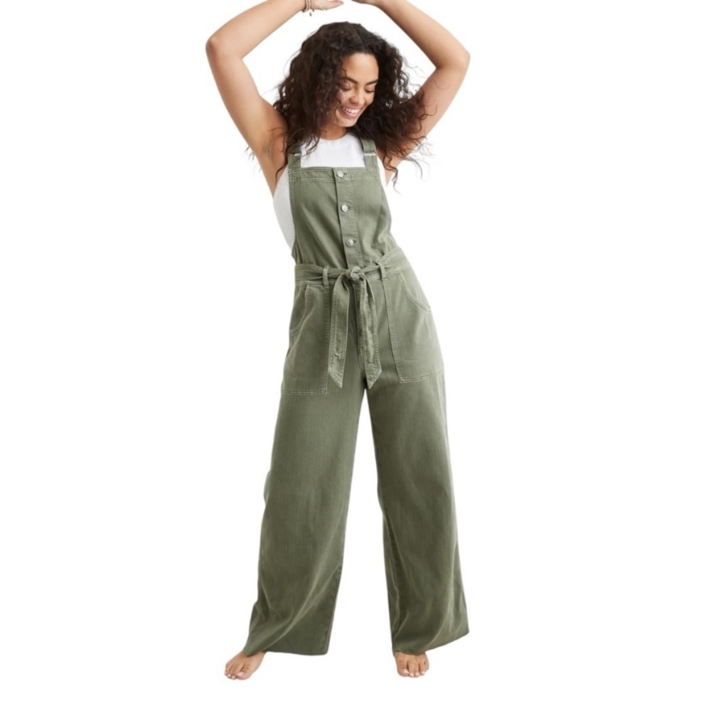 Aerie Small Green Overalls with Belt